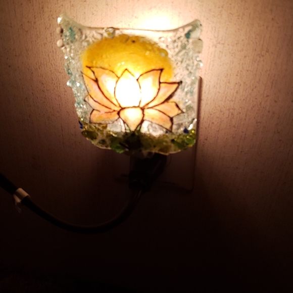 Lotus Night Light